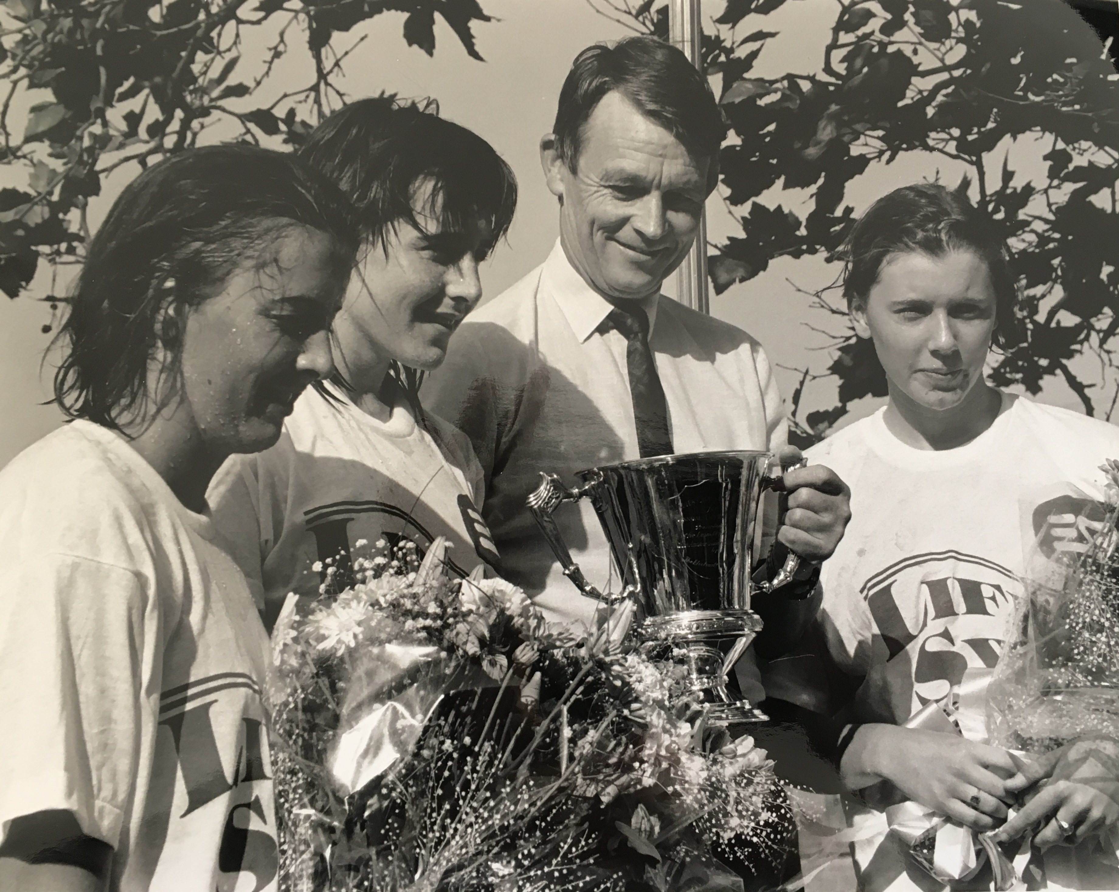 Liffey race with boats, 1990